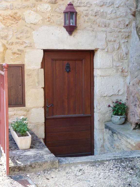 Charmante Maison Troglodyte Vitrac  Esterno foto
